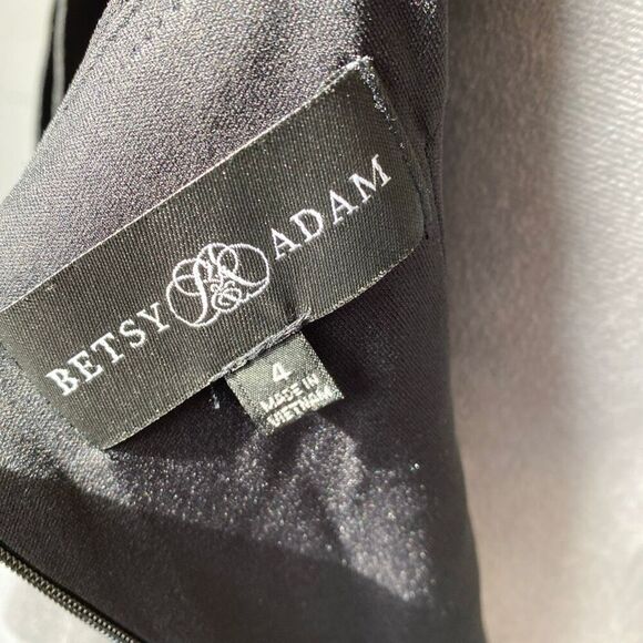 Betsy & Adam Women's Short spandex flower trim Dress Size 4 - Picture 10 of 11